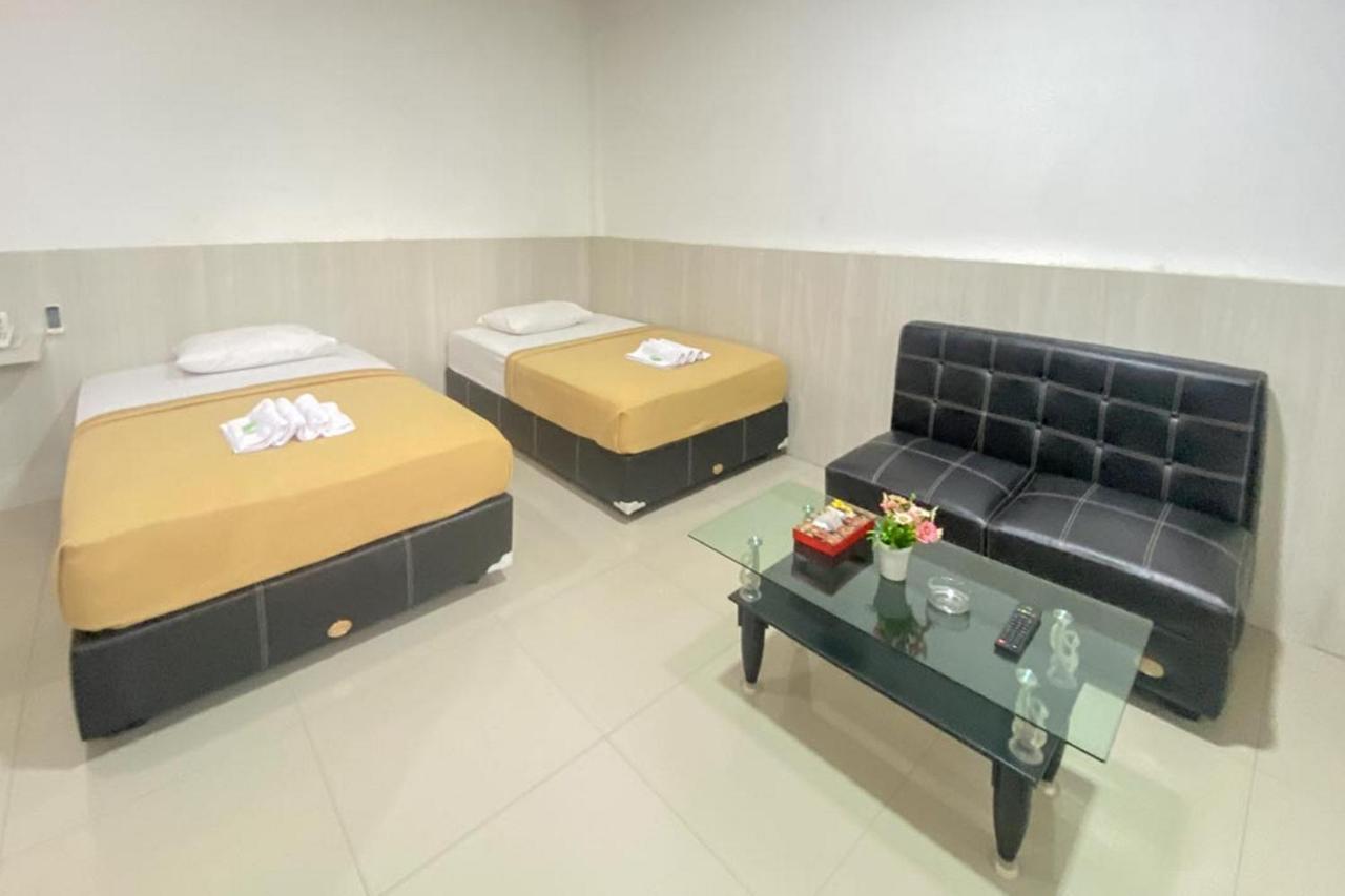 Hotel Giga Sidrap Rappang 외부 사진